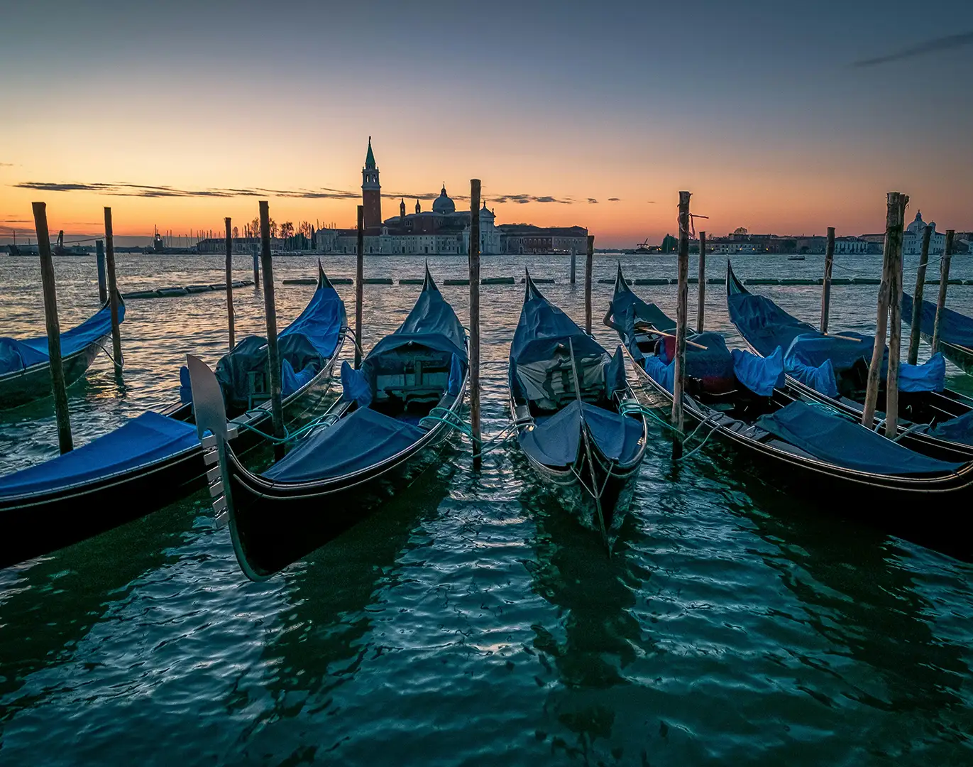 Venezia Canale al tramonto